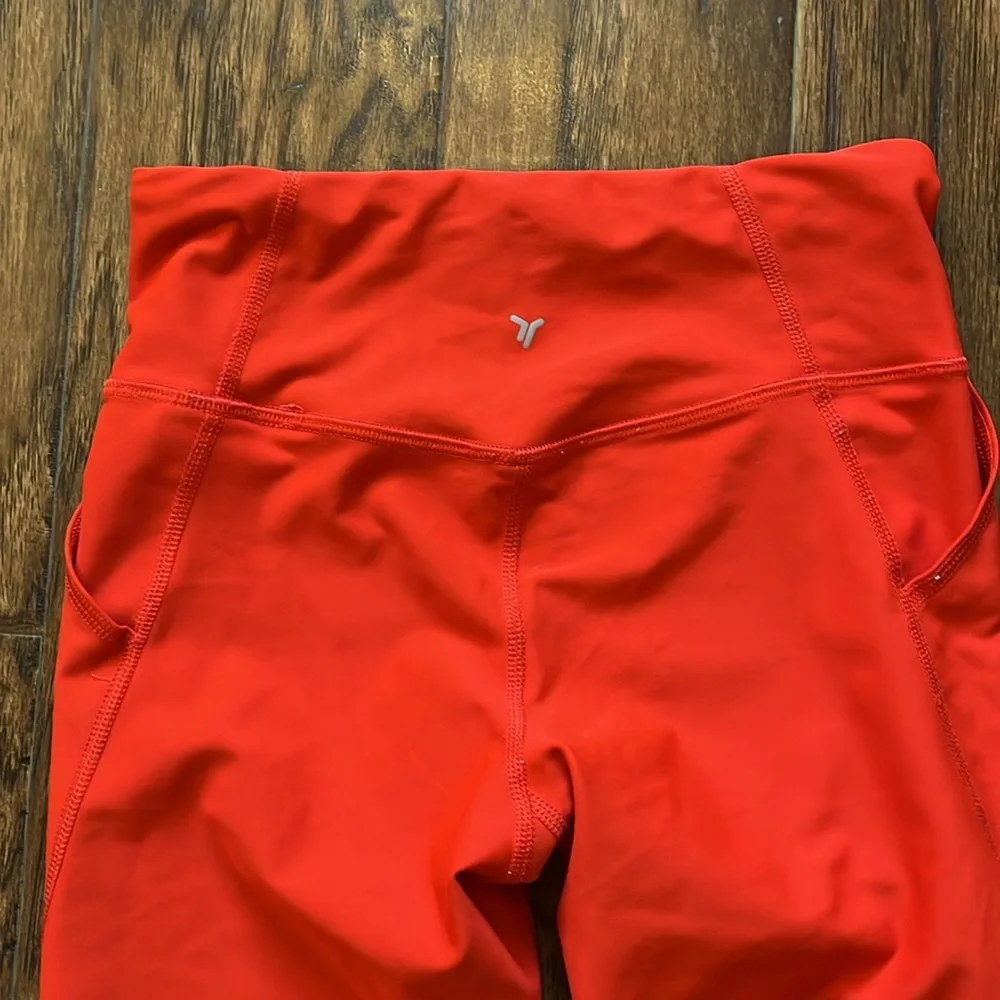 Old Navy Powersoft leggings, size girls large